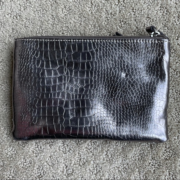 Live Love Loft Silver Glittery Pouch - Picture 2 of 8